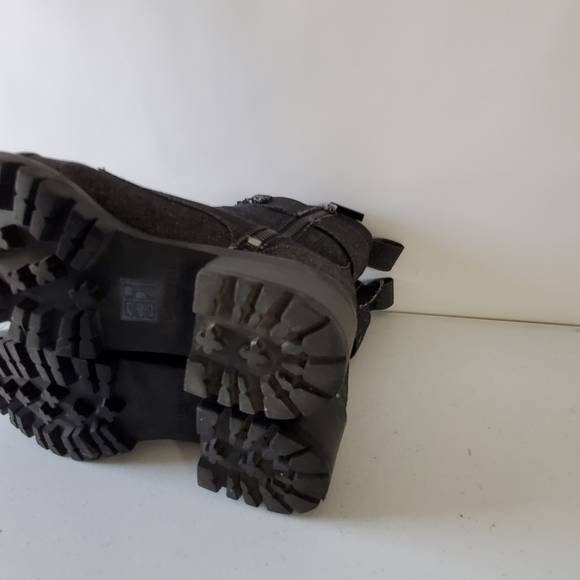 Karl Lagerfeld Paris Embellished Ankle Boots Size 8 Denim Combat Lug Sole - Picture 10 of 15